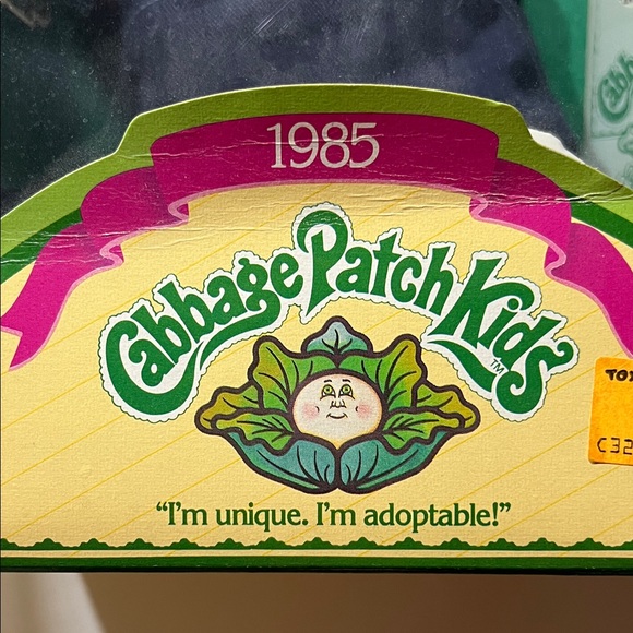 1985 Cabbage Patch Kids Doll with Denim Outfit - Picture 4 of 4